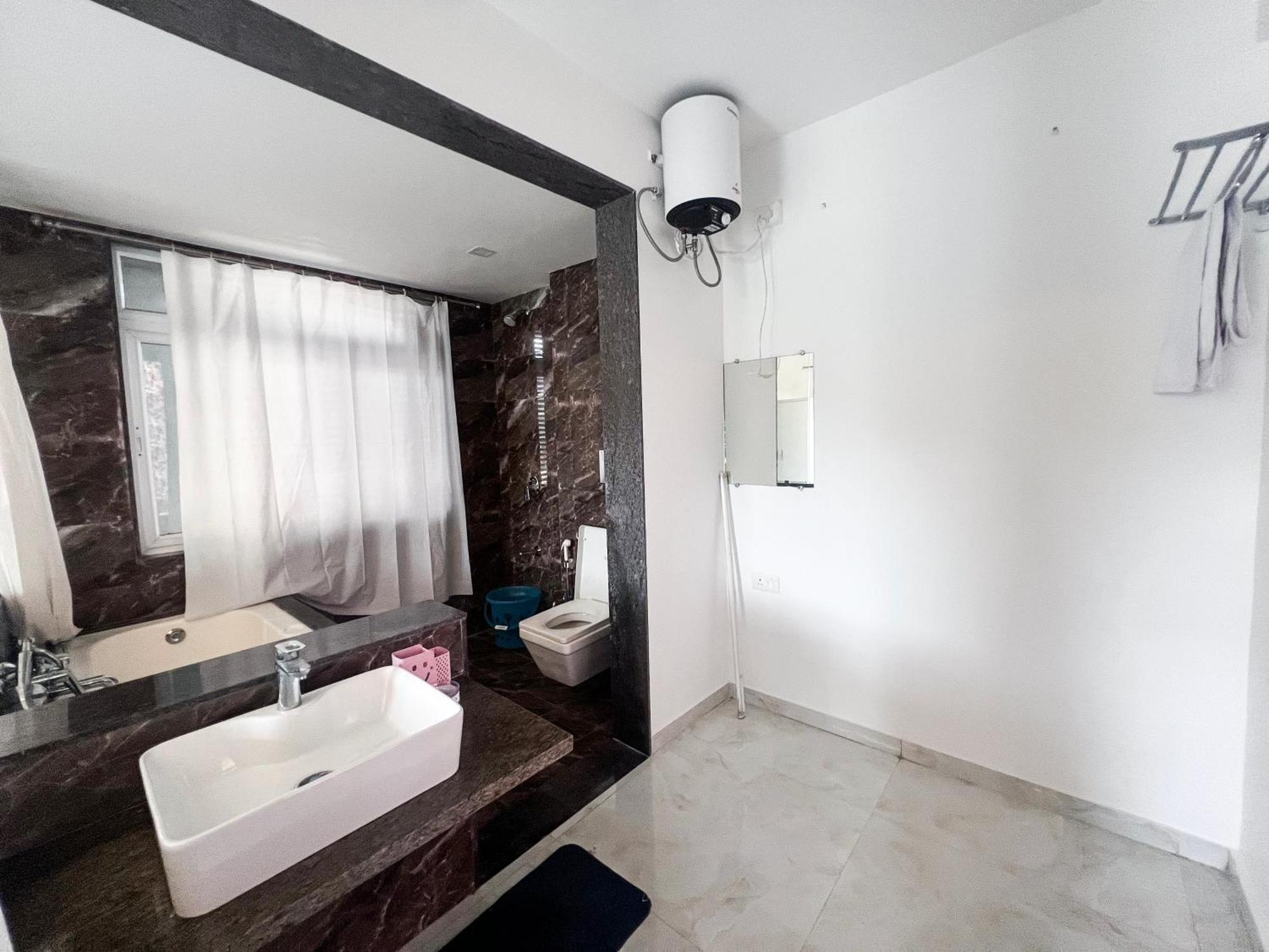 Zest Eco Villa Montana لونافالا المظهر الخارجي الصورة